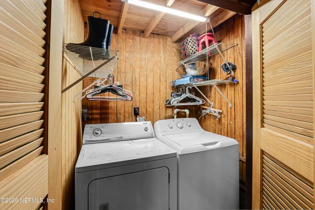 289 CHESSER Road, Hollister, FL 32147