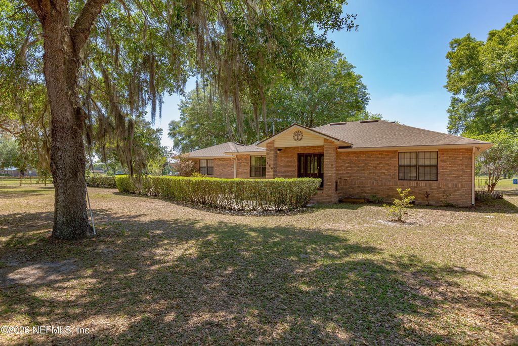 289 CHESSER Road, Hollister, FL 32147