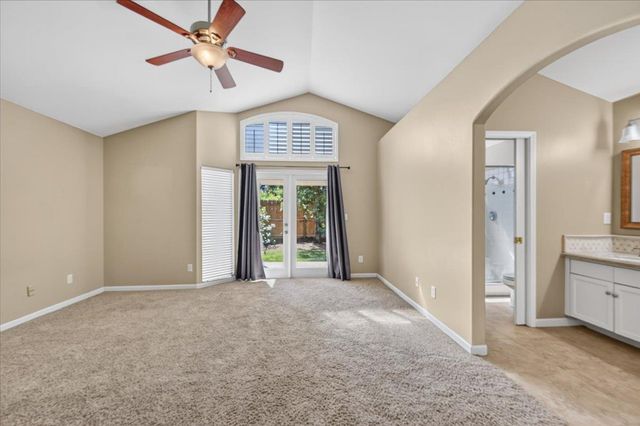 1327 E La France Drive, Fresno, CA 93720