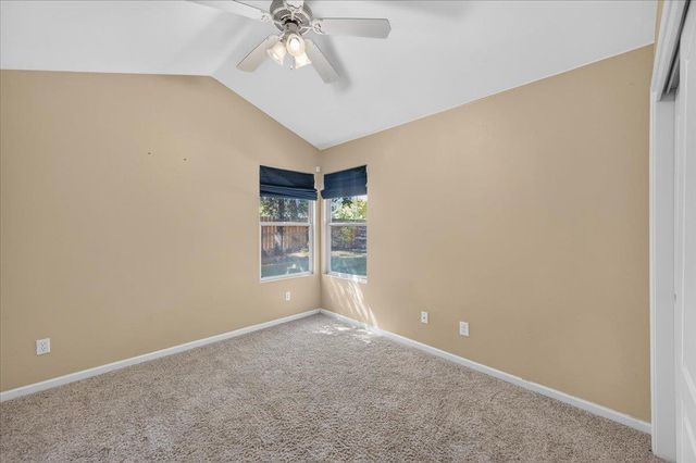 1327 E La France Drive, Fresno, CA 93720