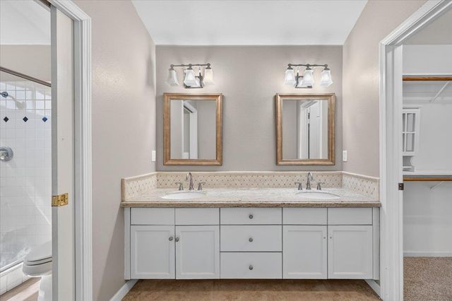 1327 E La France Drive, Fresno, CA 93720