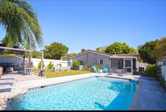 2450 NE 18th Street, Pompano Beach, FL 33062
