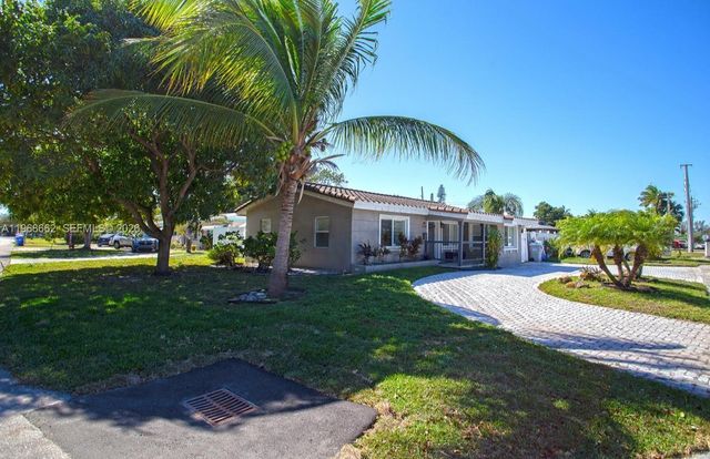 2450 NE 18th Street, Pompano Beach, FL 33062