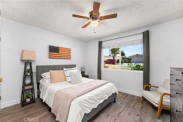 527 Nottingham Drive, Redlands, CA 92373