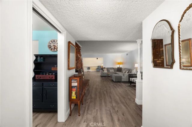 527 Nottingham Drive, Redlands, CA 92373