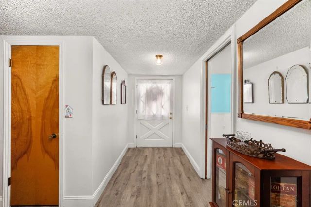 527 Nottingham Drive, Redlands, CA 92373