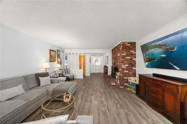 527 Nottingham Drive, Redlands, CA 92373