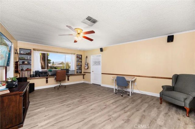 527 Nottingham Drive, Redlands, CA 92373