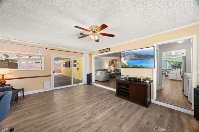 527 Nottingham Drive, Redlands, CA 92373