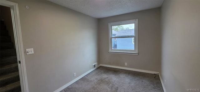 24 Starcrest Drive, Cheektowaga, NY 14225