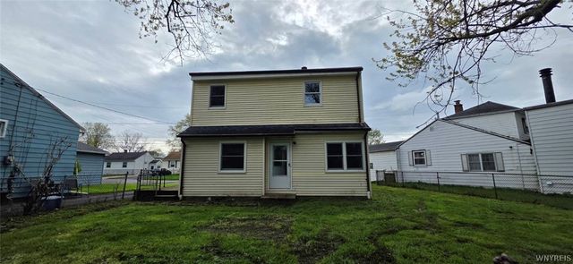 24 Starcrest Drive, Cheektowaga, NY 14225