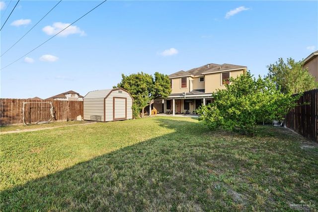 816 E Azucar Avenue, Pharr, TX 78577