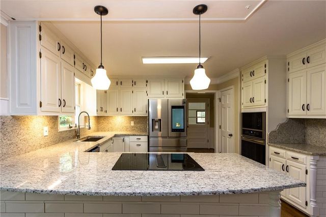 1365 Timberland Drive, Marietta, GA 30067