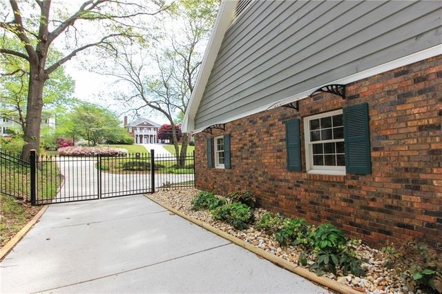 1365 Timberland Drive, Marietta, GA 30067