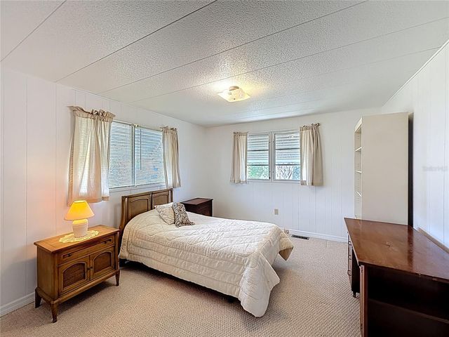 1231 ELKHART CIRCLE, Tavares, FL 32778