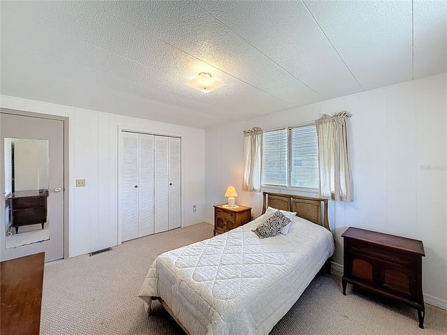 1231 ELKHART CIRCLE, Tavares, FL 32778