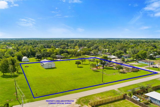 9203 Avenue G, Liverpool, TX 77577