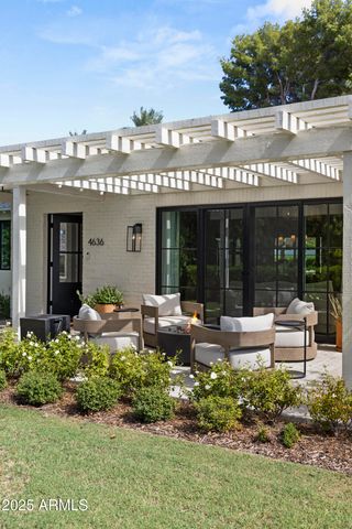 4636 E CALLE VENTURA --, Phoenix, AZ 85018