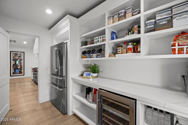 4636 E CALLE VENTURA --, Phoenix, AZ 85018