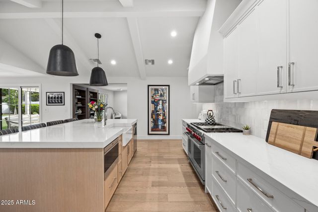 4636 E CALLE VENTURA --, Phoenix, AZ 85018