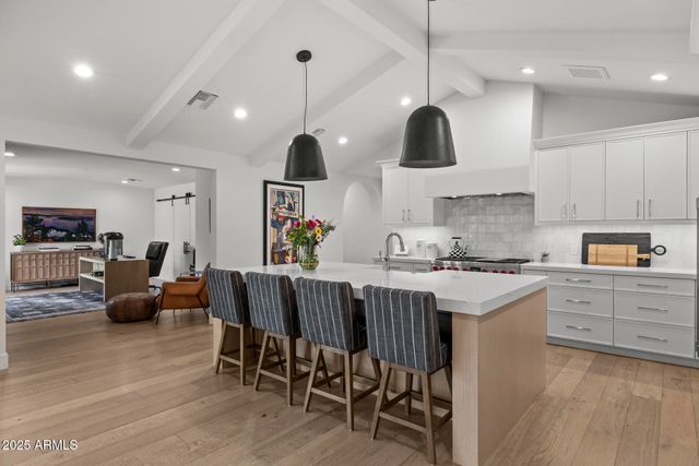 4636 E CALLE VENTURA --, Phoenix, AZ 85018