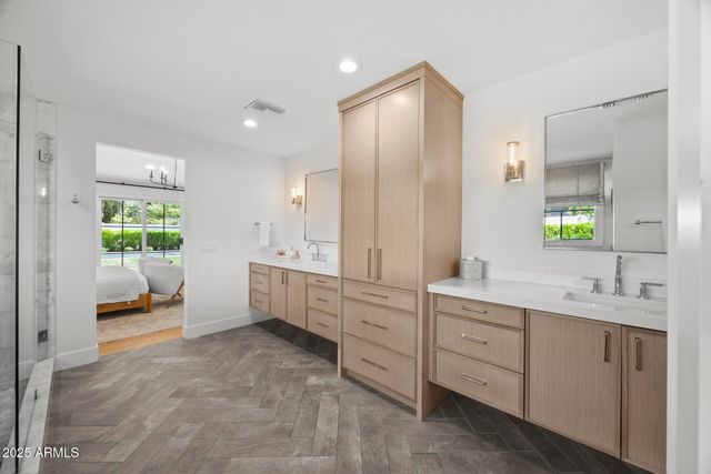 4636 E CALLE VENTURA --, Phoenix, AZ 85018