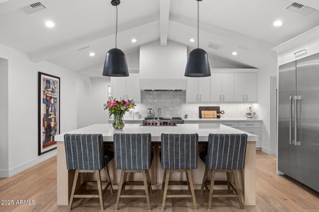 4636 E CALLE VENTURA --, Phoenix, AZ 85018