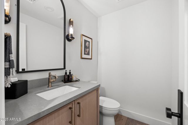 4636 E CALLE VENTURA --, Phoenix, AZ 85018