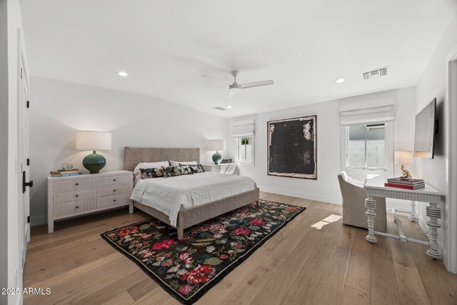 4636 E CALLE VENTURA --, Phoenix, AZ 85018