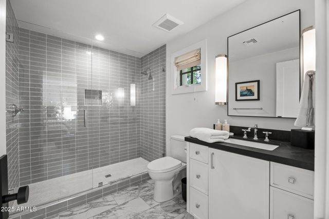 4636 E CALLE VENTURA --, Phoenix, AZ 85018