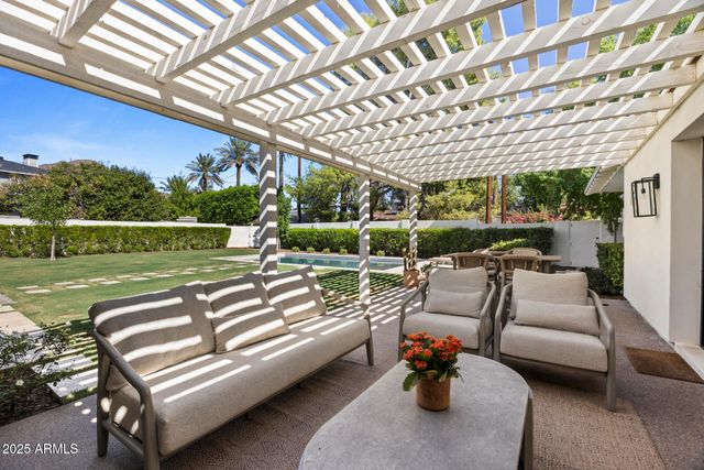 4636 E CALLE VENTURA --, Phoenix, AZ 85018