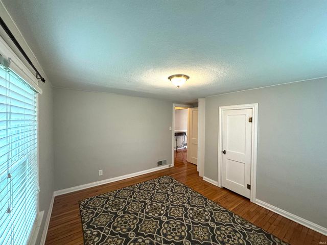 3312 N Linden Street, Muncie, IN 47304