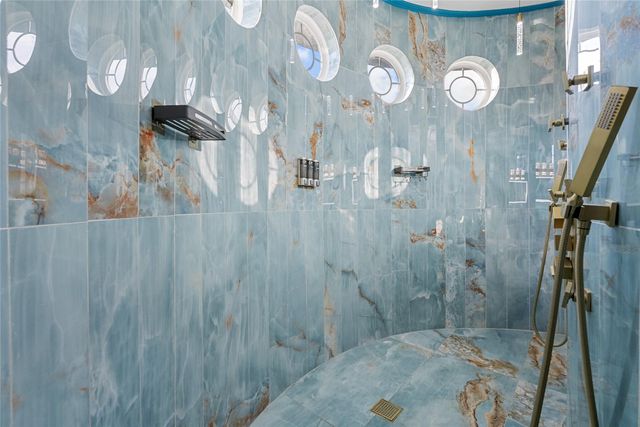 1259 County Road 147, Alvin, TX 77511