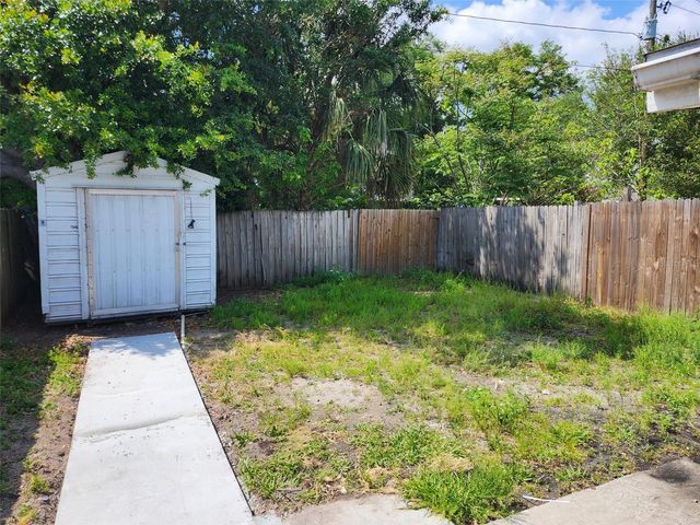 1315 WAIKIKI WAY, Tampa, FL 33619