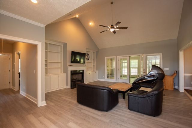 8113 Highlands Drive, Midland, GA 31820
