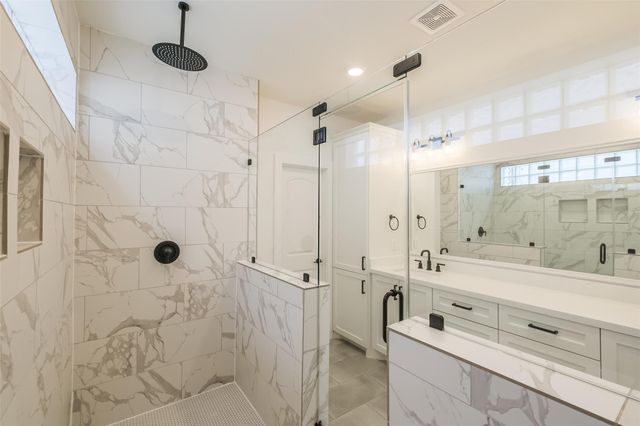 2017 Lou Ellen Lane B, Houston, TX 77018