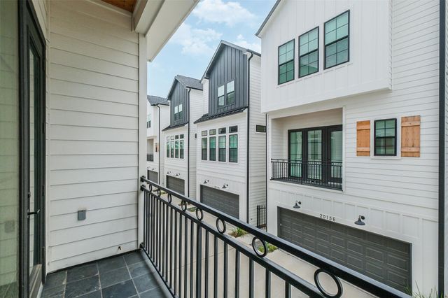 2017 Lou Ellen Lane B, Houston, TX 77018