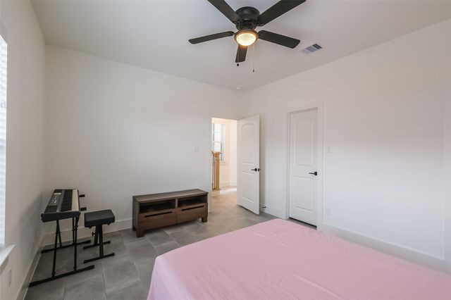 2017 Lou Ellen Lane B, Houston, TX 77018