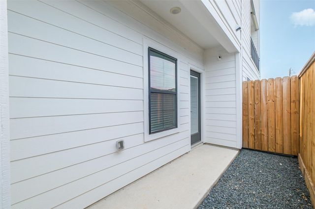 2017 Lou Ellen Lane B, Houston, TX 77018