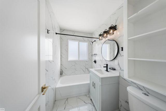 26710 Lehner Street, Roseville, MI 48066