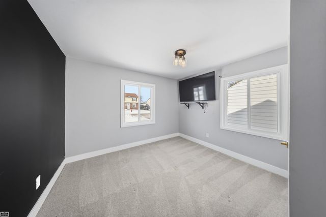 26710 Lehner Street, Roseville, MI 48066