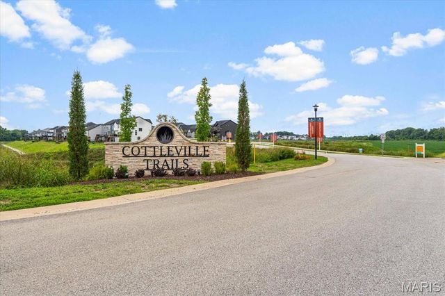 9043 Camino Trail, Cottleville, MO 63304