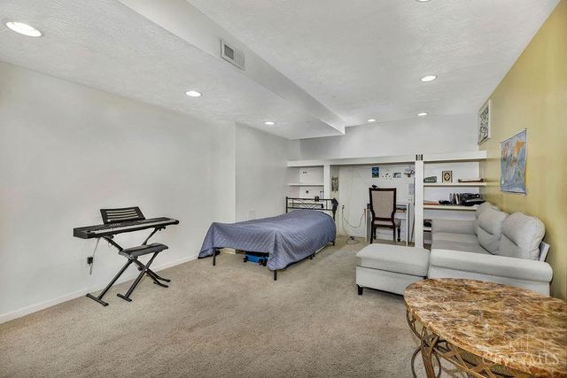 7960 Trinity Shore Circle, Liberty Twp, OH 45044