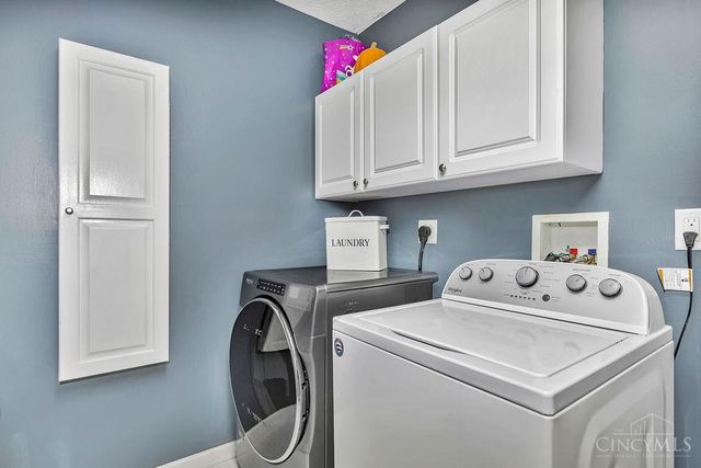 7960 Trinity Shore Circle, Liberty Twp, OH 45044