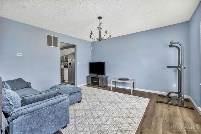 7960 Trinity Shore Circle, Liberty Twp, OH 45044