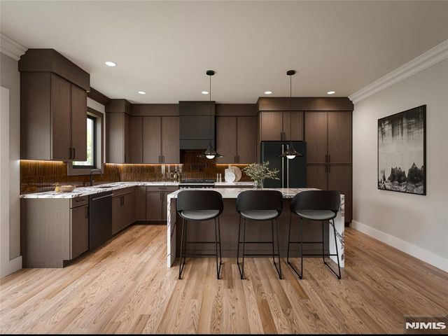 1099 Rosse Avenue, New Milford, NJ 07646