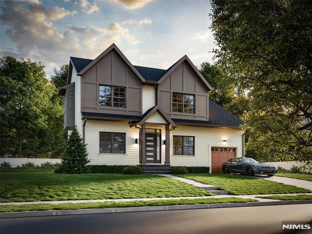 1099 Rosse Avenue, New Milford, NJ 07646