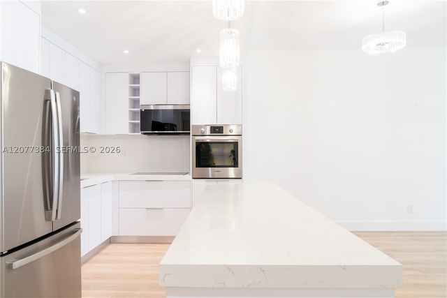 19390 Collins Ave PH-24, Sunny Isles Beach, FL 33160
