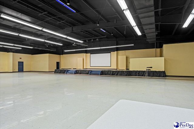 3346 US Highway 301 N, Dillon, SC 29536