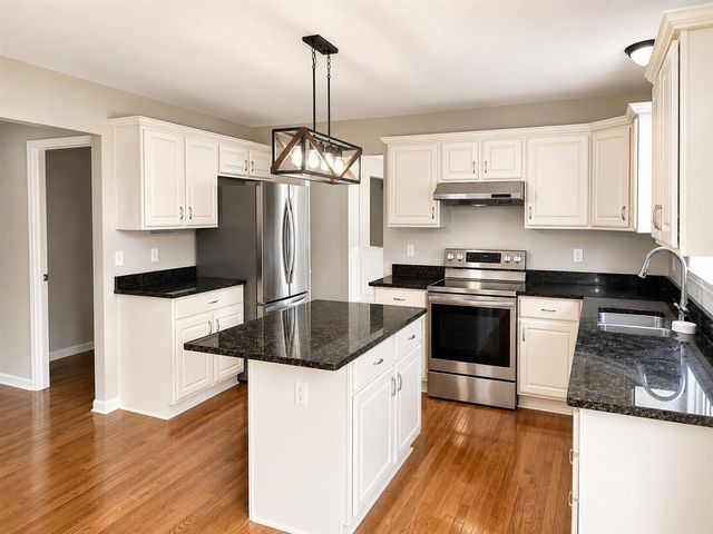 6501 Wisteria Trace, Ann Arbor, MI 48103
